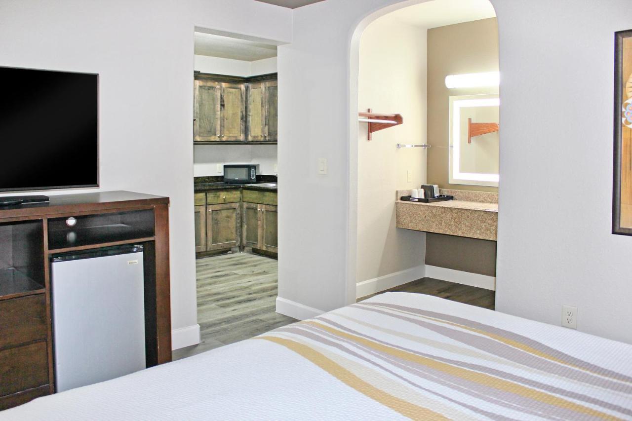 Palacio Royale Houston Nw At Beltway 8 Buitenkant foto
